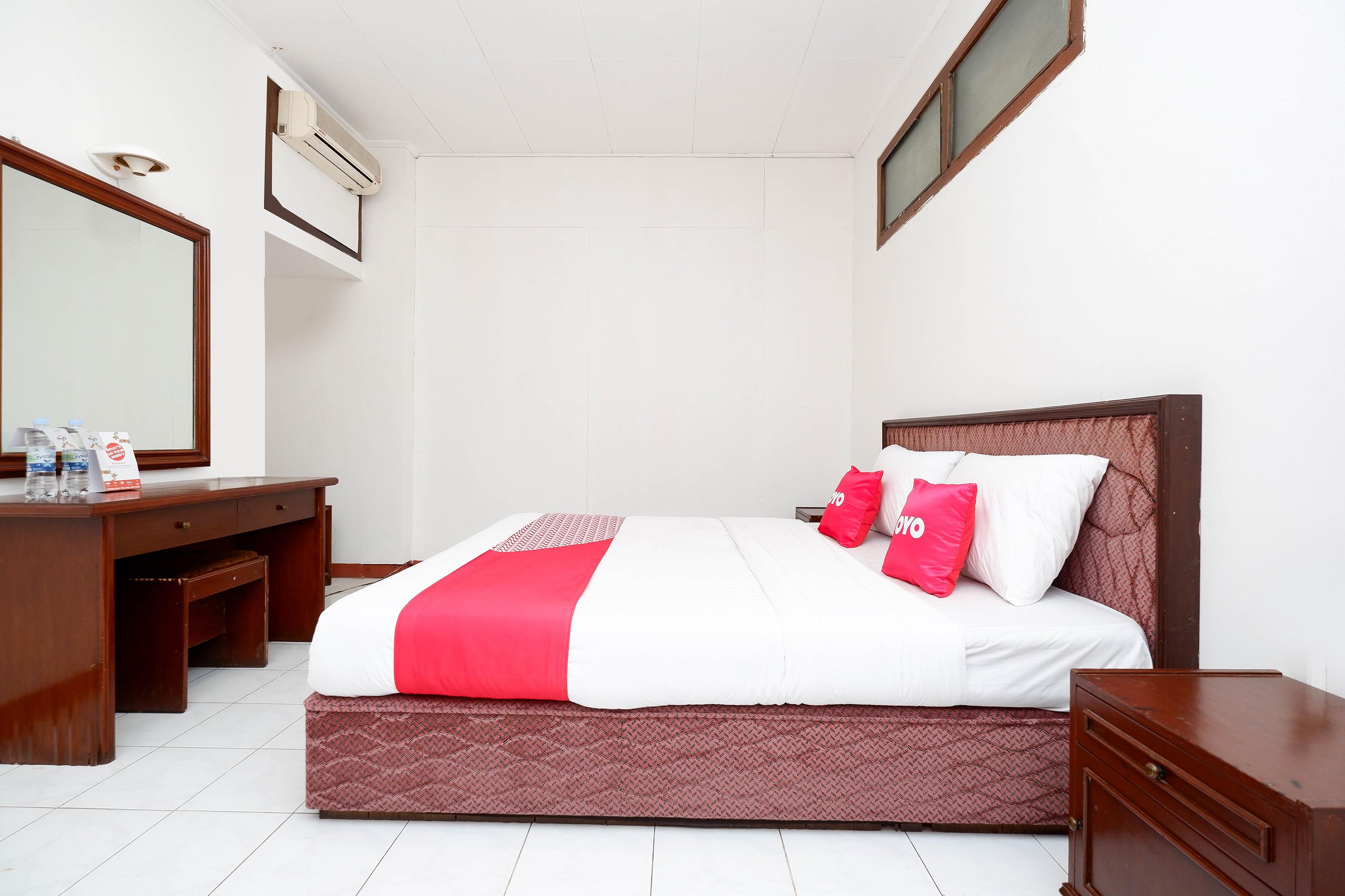 Surakarta  Super Oyo Capital O 1644 Hotel Griya Kencana מראה חיצוני תמונה